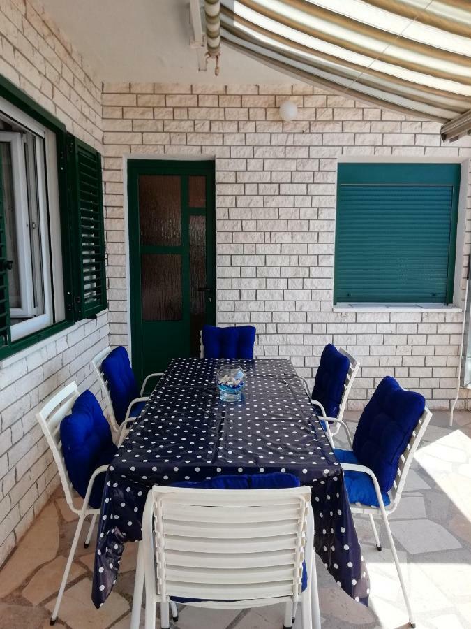 Apartment Zdene Rogoznica  Buitenkant foto