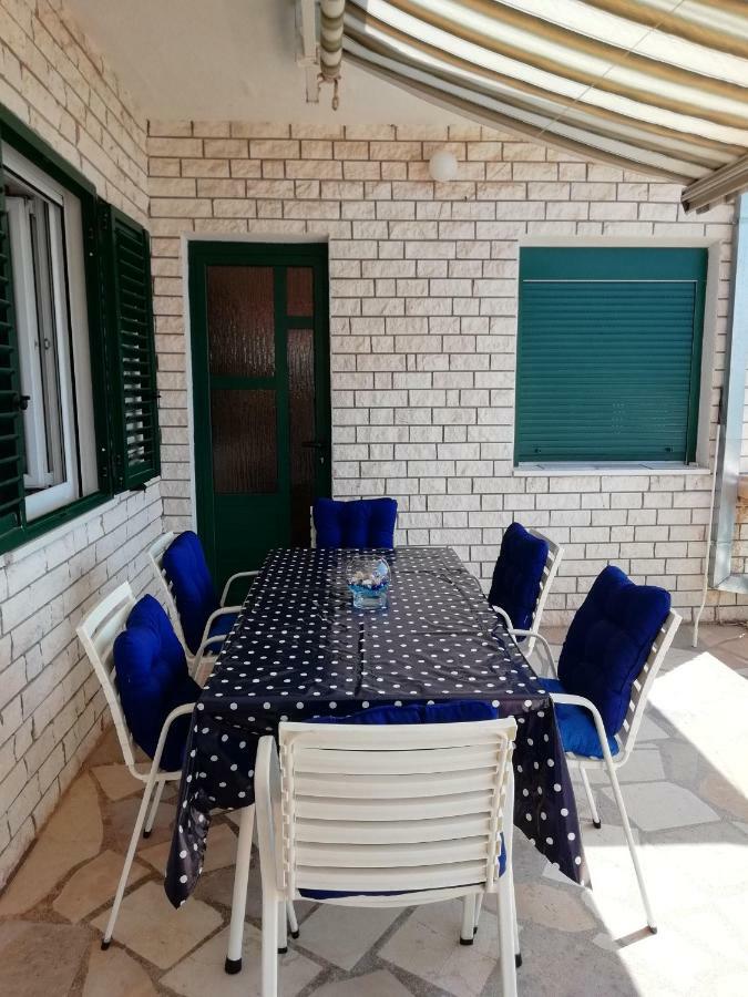 Apartment Zdene Rogoznica  Buitenkant foto